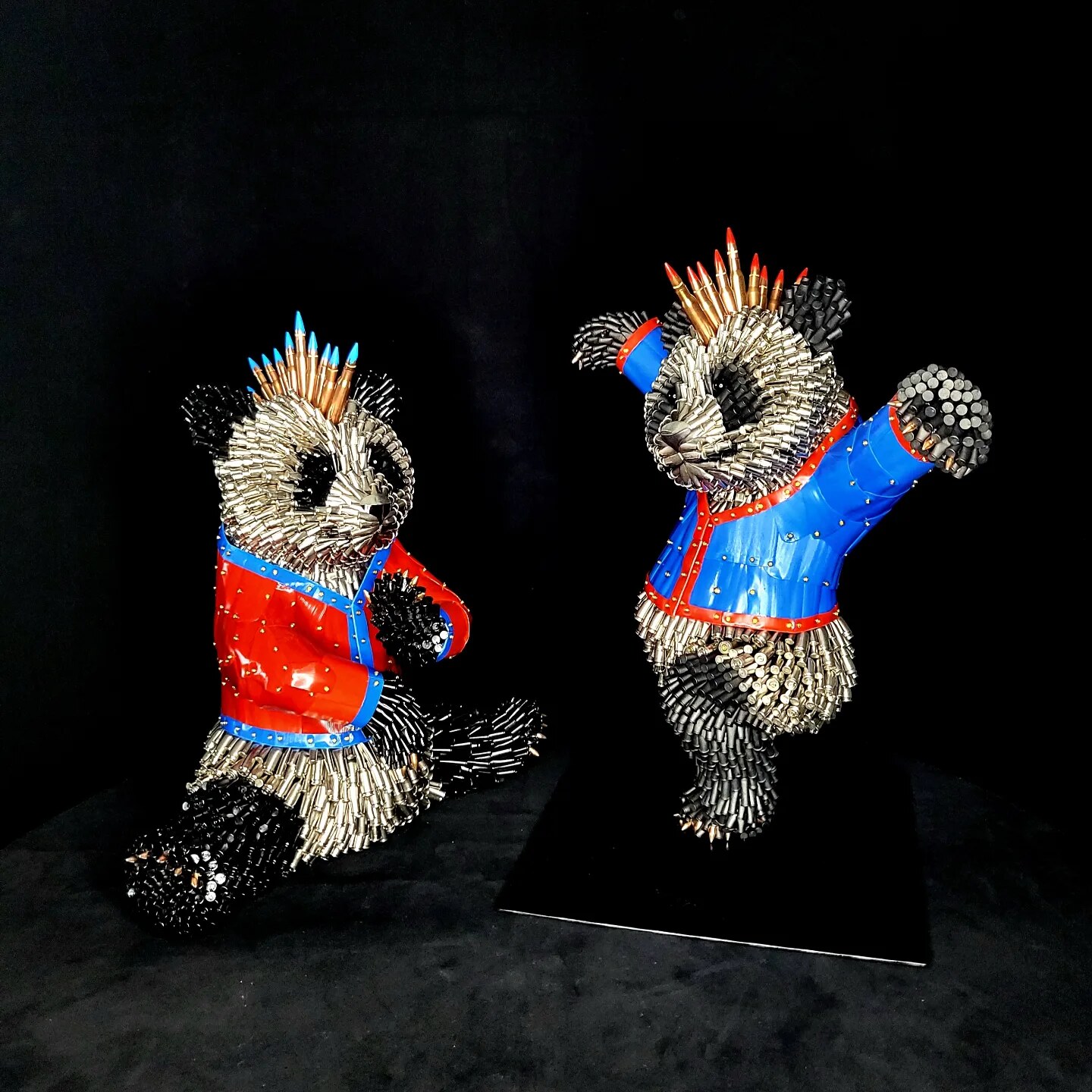 Peaceful Warriors Punk-Das sculpture